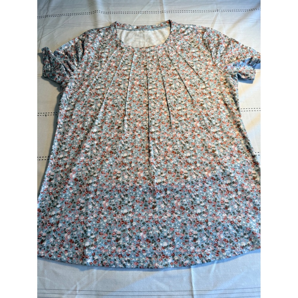 Womens Blue Ditsy Floral Pleated Front Short Sleeve Crew Neck Blouse Top